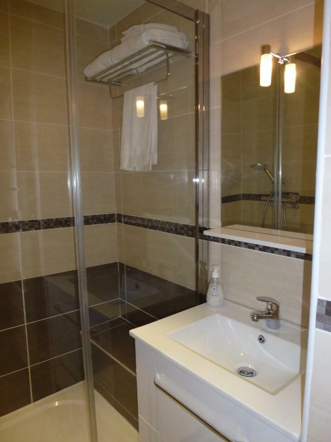 Residence Les Palmiers Ница Екстериор снимка